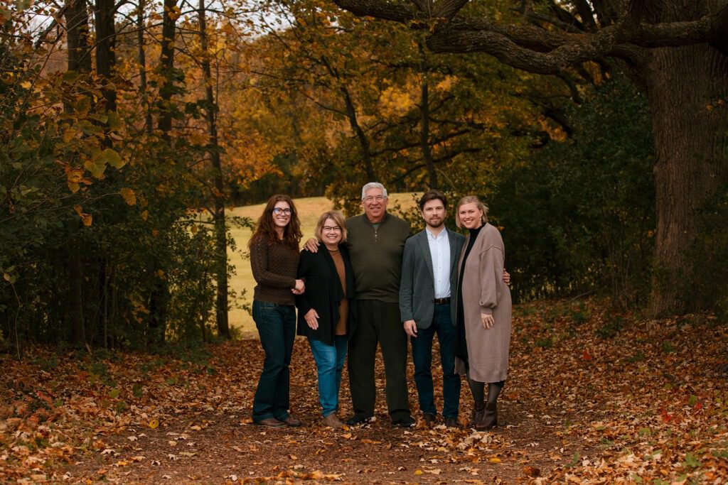 best Milwaukee photographer, photographer in Milwaukee, family portraits Sussex WI, professional family photos, family photography packages